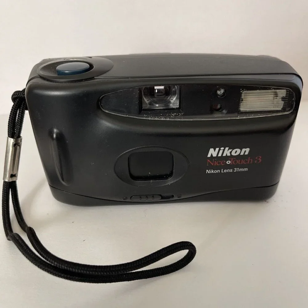 Nikon Nice Touch 3 35mm Point Shoot Film Camera with 31mm UNTESTED - READ